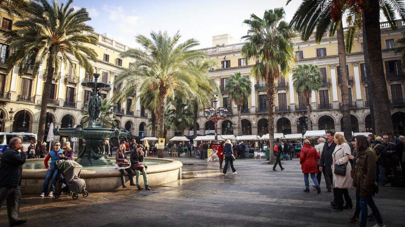 barcelona spanish people conversation