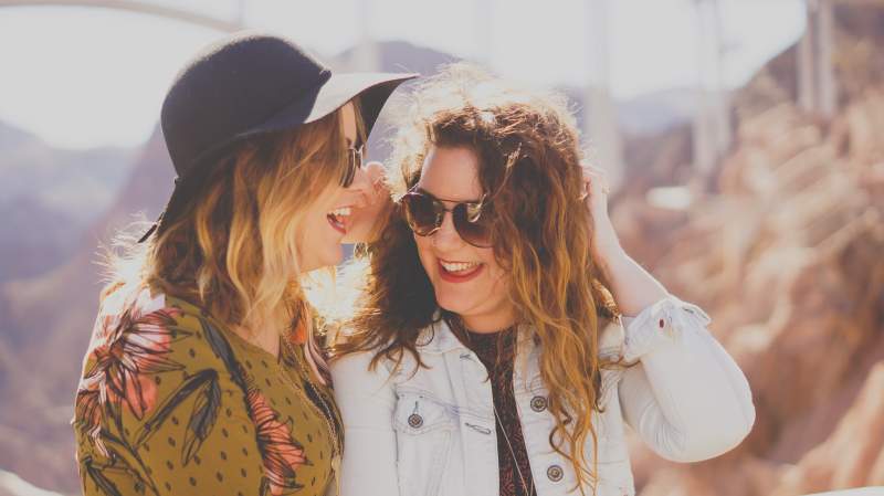 2 women chatting and laughing