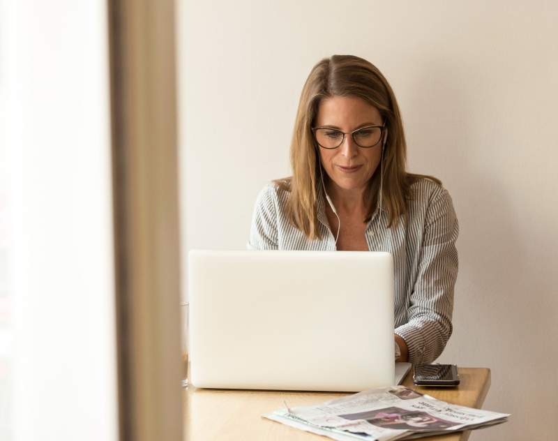 woman working on laptop