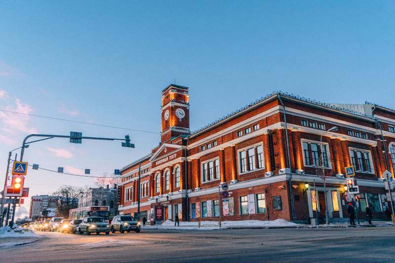 Cherepovets intersection at dawn