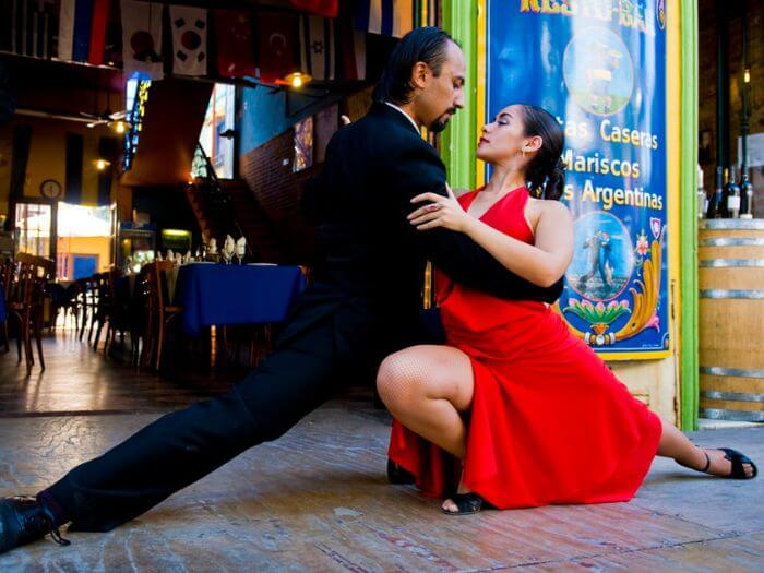 tango in spanish argentina