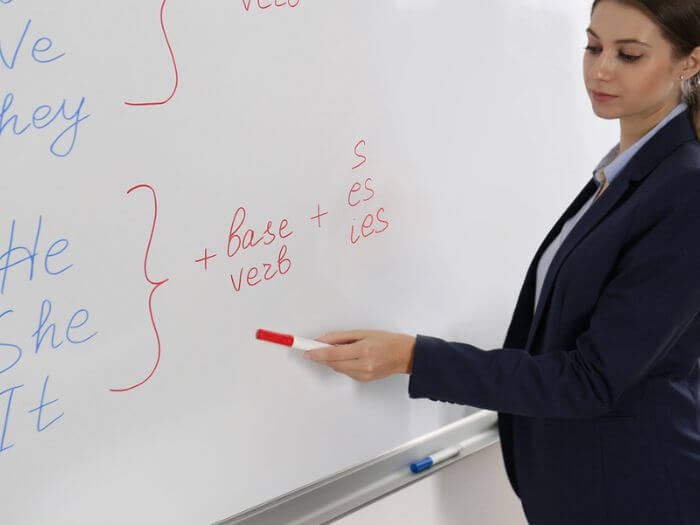 ielts examiner pay