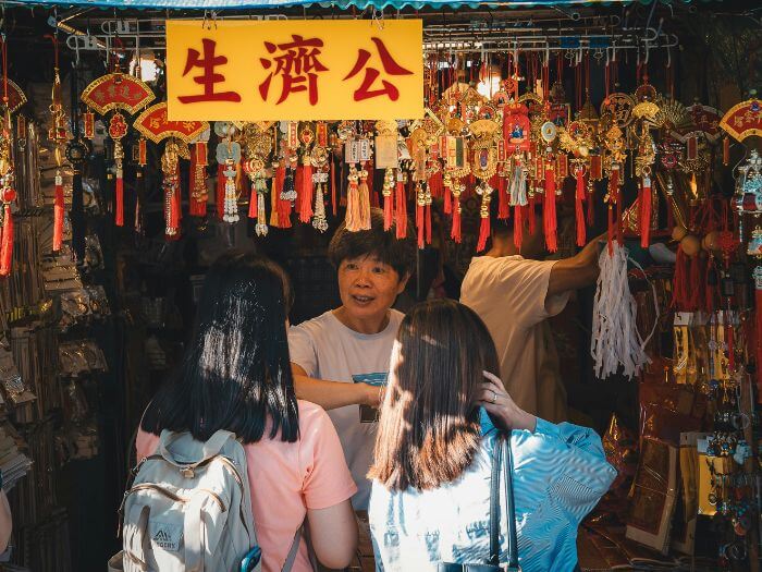 What are Cantonese tones? 